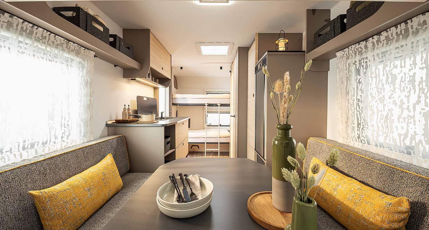 Prenájom karavanu Fendt Next 380